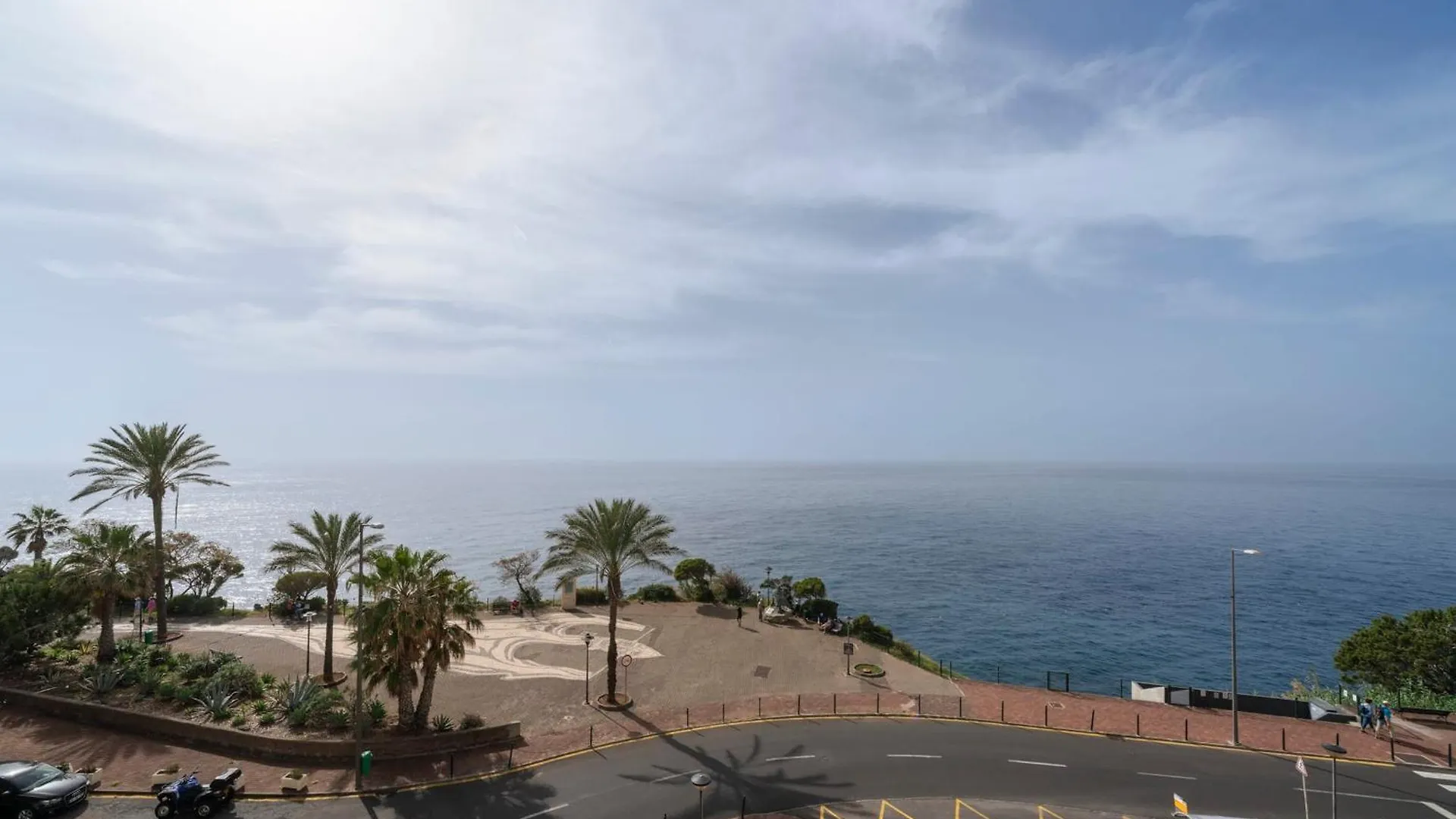 Doca Do Cavacas I By An Island Apart Funchal Apartman